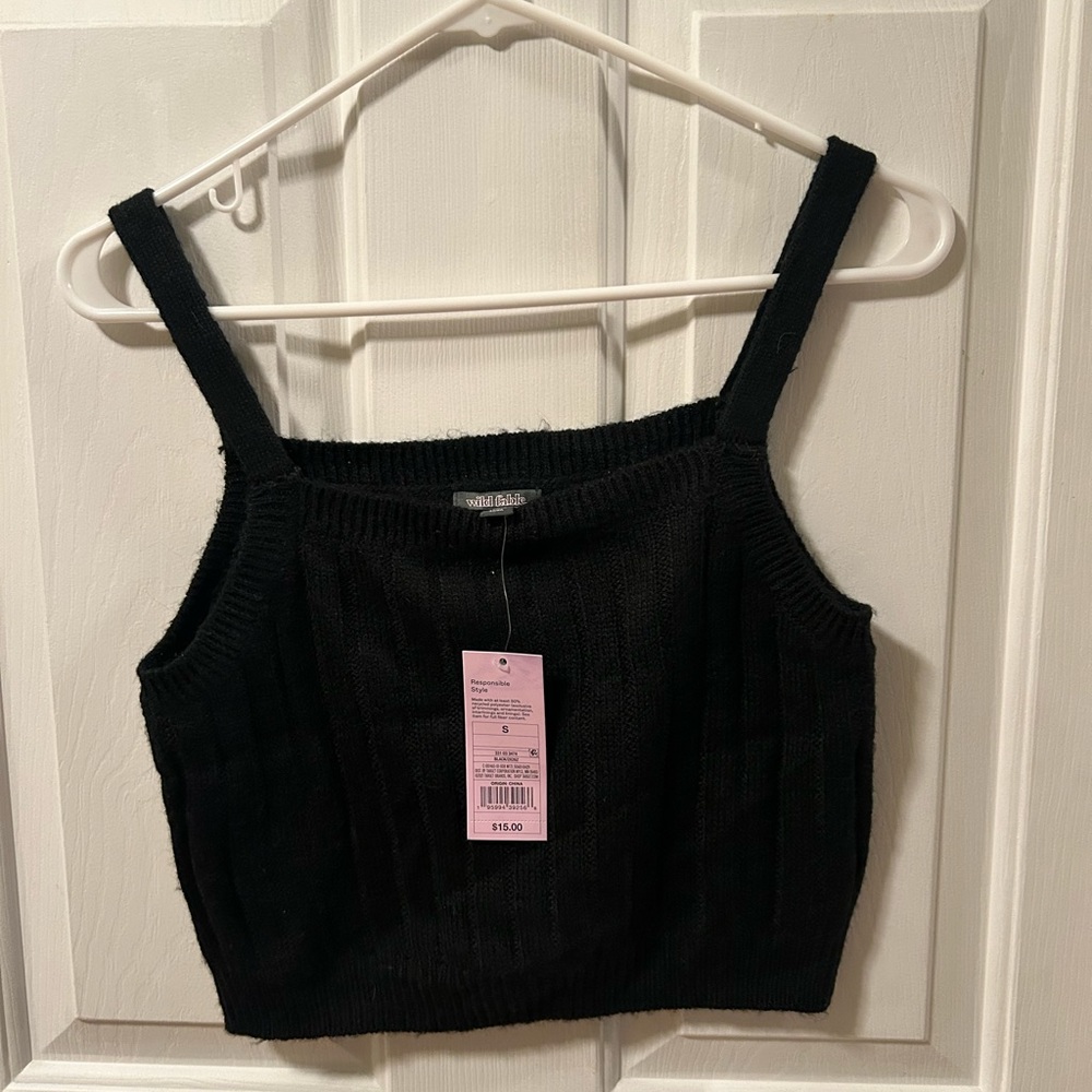 Wild fable sweater sz small